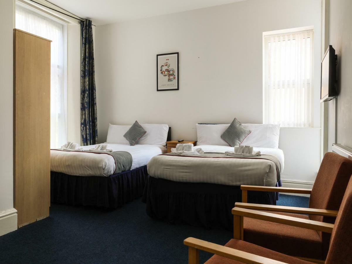 Oyo Hala Guest House Manchester Bagian luar foto