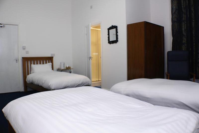 Oyo Hala Guest House Manchester Bagian luar foto