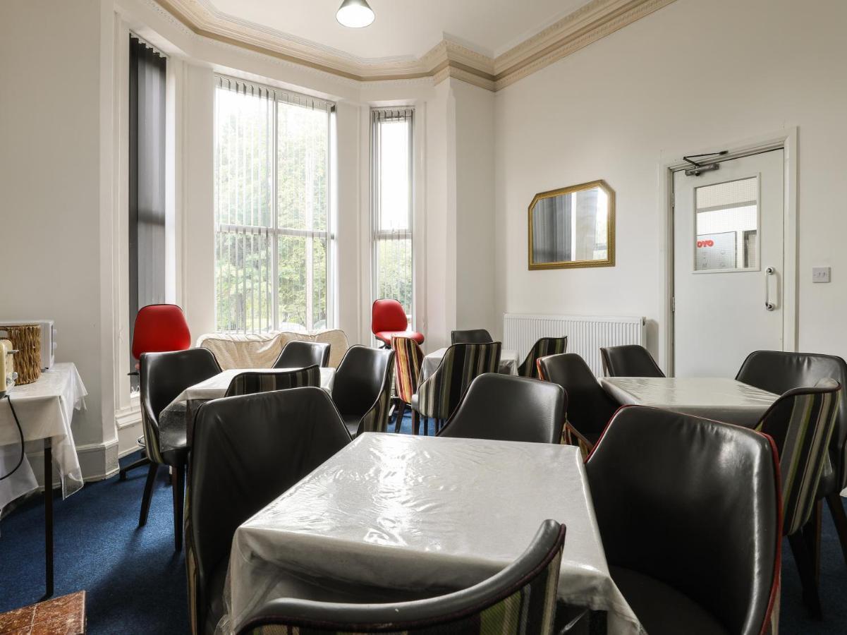 Oyo Hala Guest House Manchester Bagian luar foto
